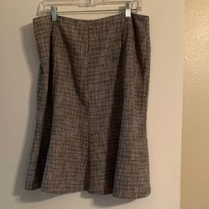 Dress Barn Black and Gray A-Line Skirt